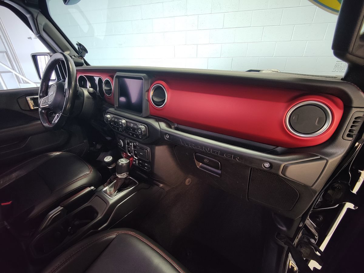 Used 2021 Jeep Wrangler Unlimited Rubicon AWD/4WD image 14