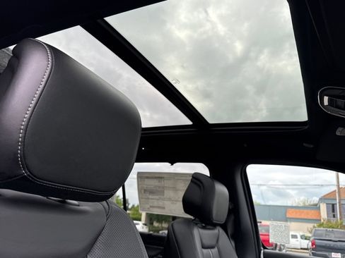 New 2026 Jeep Grand Wagoneer L Limited image 15