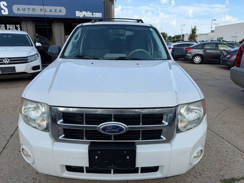 Used 2010 Ford Escape XLT FWD image 5