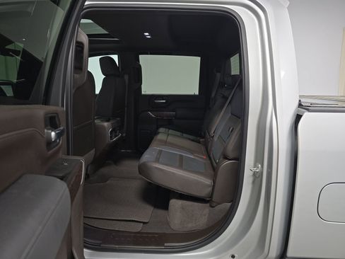Used 2021 GMC Sierra 3500 Denali w/ Denali Ultimate Package image 13