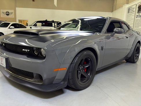 Used 2018 Dodge Challenger SRT Demon image 5