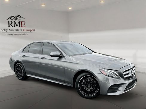 Used 2018 Mercedes-Benz E 300 4MATIC image 1