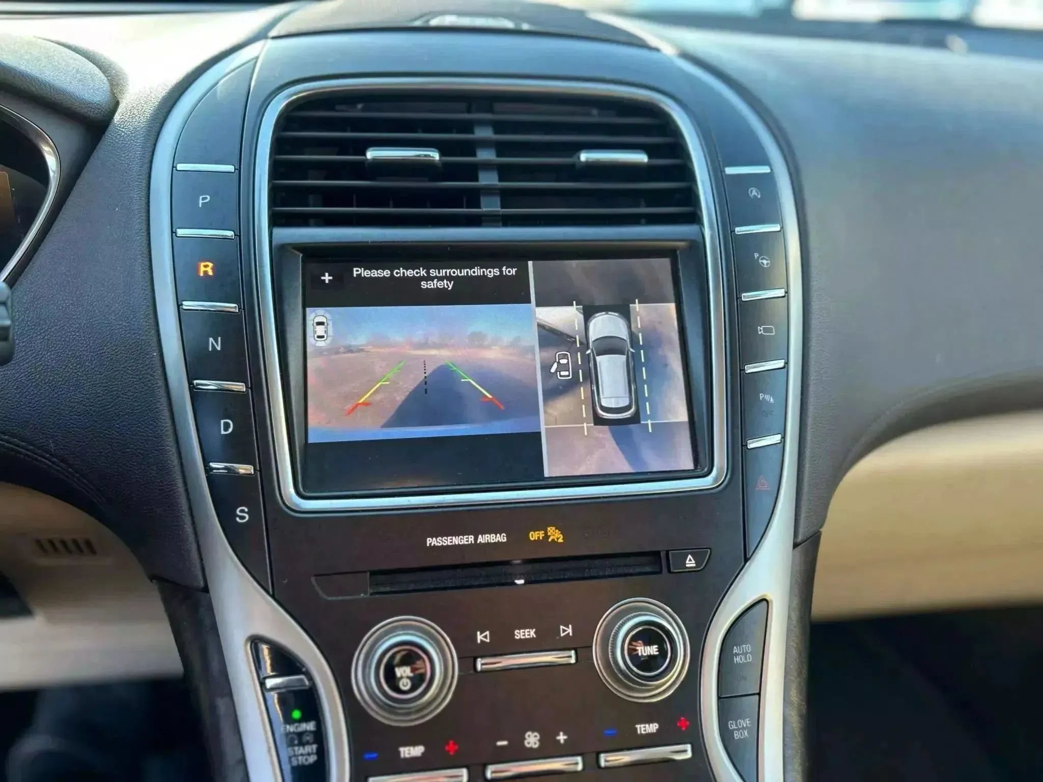 Used 2019 Lincoln Nautilus Reserve FWD image 19