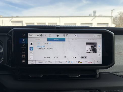 Used 2024 Jeep Wrangler Unlimited Sahara w/ Safety Group image 24