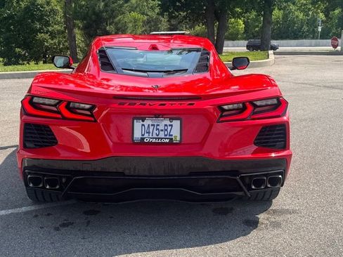 Used 2025 Chevrolet Corvette Stingray Premium Cpe w/ 3LT RWD image 3