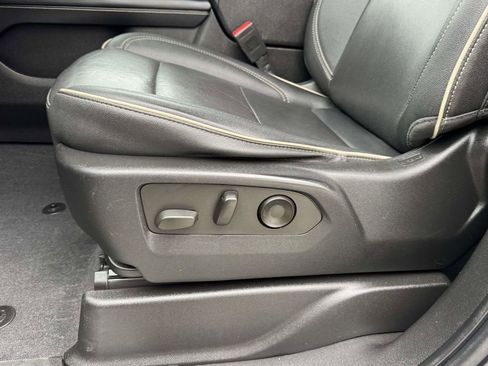 Used 2022 Chevrolet Tahoe Premier image 20