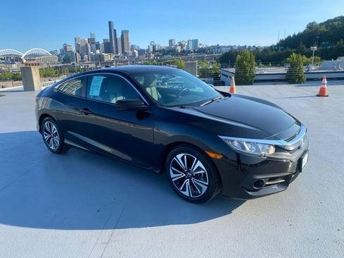 Used 2018 Honda Civic EX-T image 21