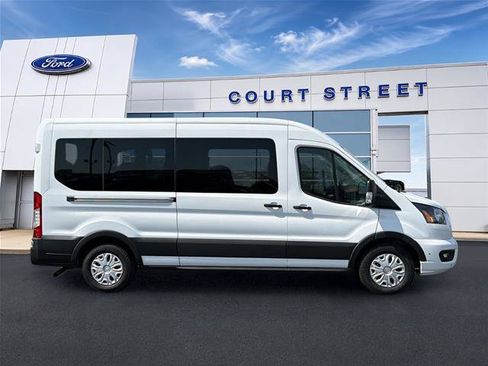 Certified 2025 Ford Transit 350 XLT RWD image 4