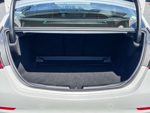 Used 2025 Mercedes-Benz C 300 Sedan image 24