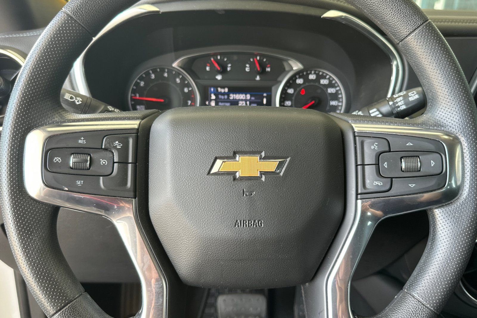 Used 2022 Chevrolet Blazer LT FWD image 26