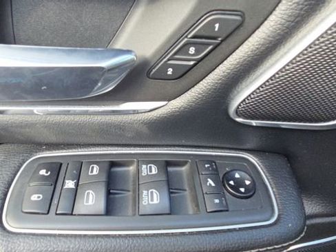 Used 2021 RAM 1500 Laramie image 25