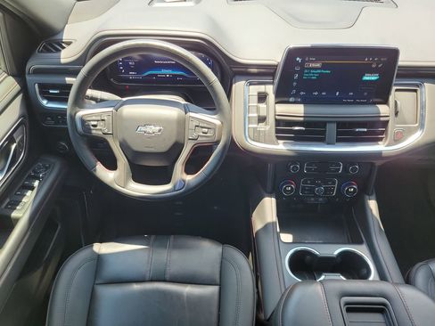 Used 2024 Chevrolet Suburban RST w/ Luxury Package RWD image 19