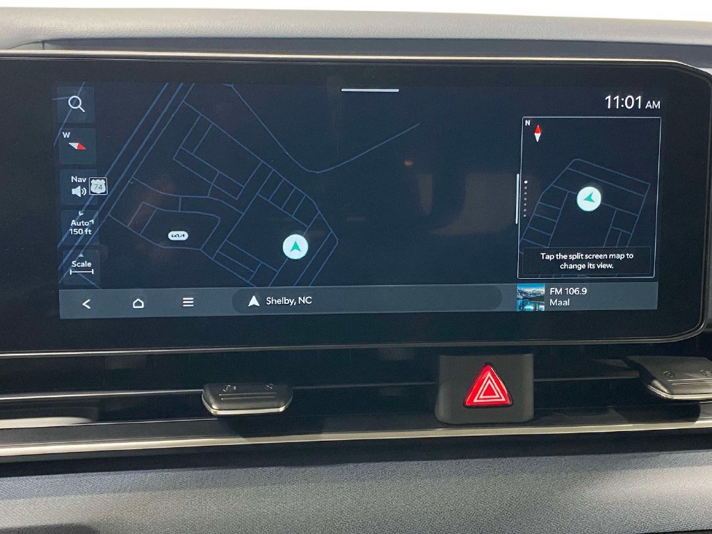 New 2026 Kia Carnival EX FWD image 29