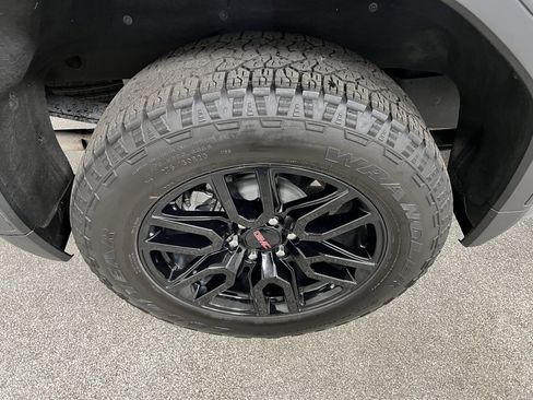 Used 2024 GMC Sierra 1500 Elevation image 20