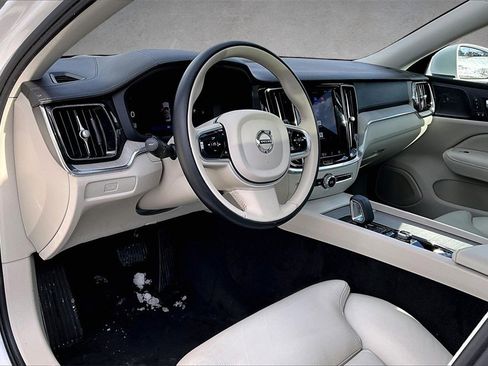 Certified 2023 Volvo S60 B5 Ultimate image 17