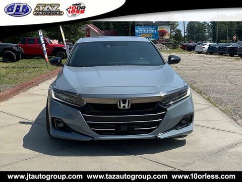 Used 2021 Honda Accord Sport image 2