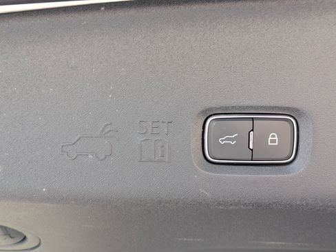 Certified 2025 Ford Expedition Platinum w/ Stealth Performance Package image 35