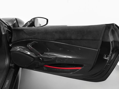 Certified 2020 Ferrari 488 Pista Coupe RWD image 35