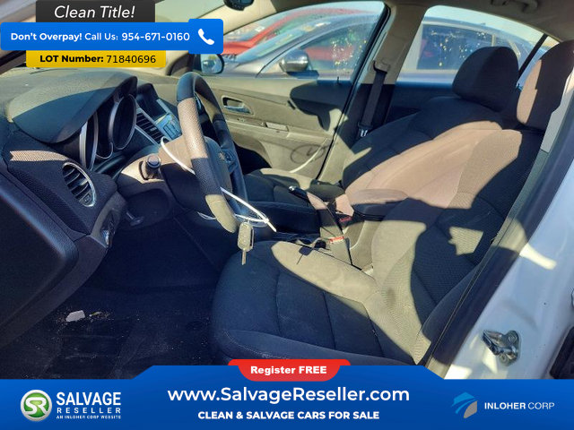 Used 2016 Chevrolet Cruze LT FWD image 9
