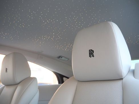 Certified 2018 Rolls-Royce Wraith image 8