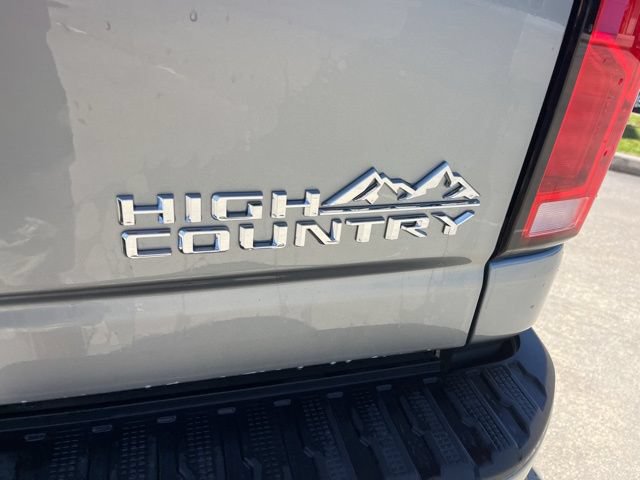 New 2026 Chevrolet Silverado 2500 High Country w/ Technology Package AWD/4WD image 10