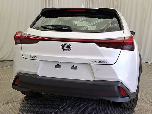Used 2019 Lexus UX 250h w/ Premium Package AWD/4WD image 2