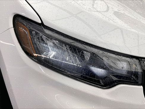 New 2026 Jeep Compass Limited image 15