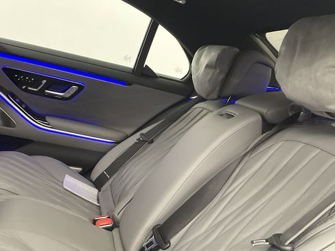 New 2026 Mercedes-Benz S 63 AMG S image 18