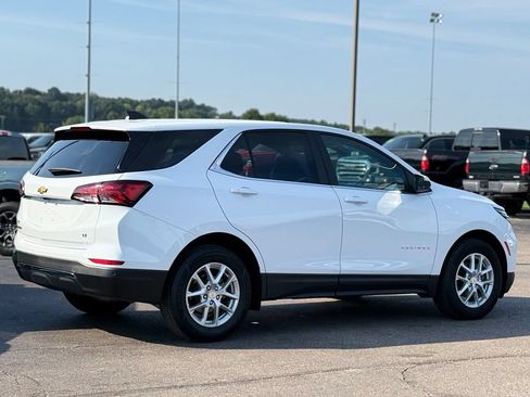 Used 2023 Chevrolet Equinox LT FWD image 30