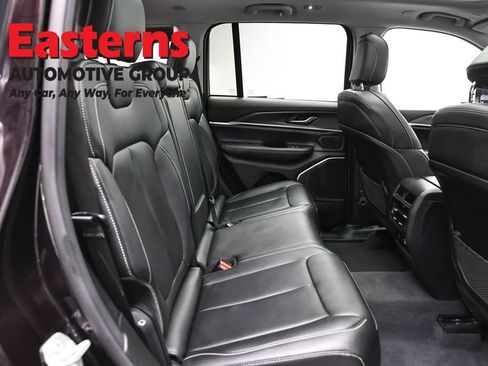 Used 2022 Jeep Grand Cherokee Limited 4xe AWD/4WD image 25