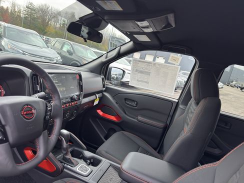 New 2026 Nissan Frontier PRO-4X w/ Pro-4x Convenience Package image 27