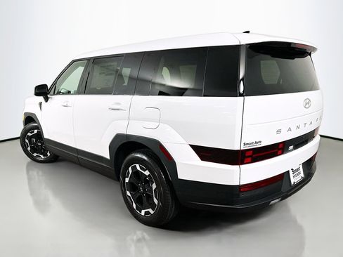 New 2025 Hyundai Santa Fe SE image 5
