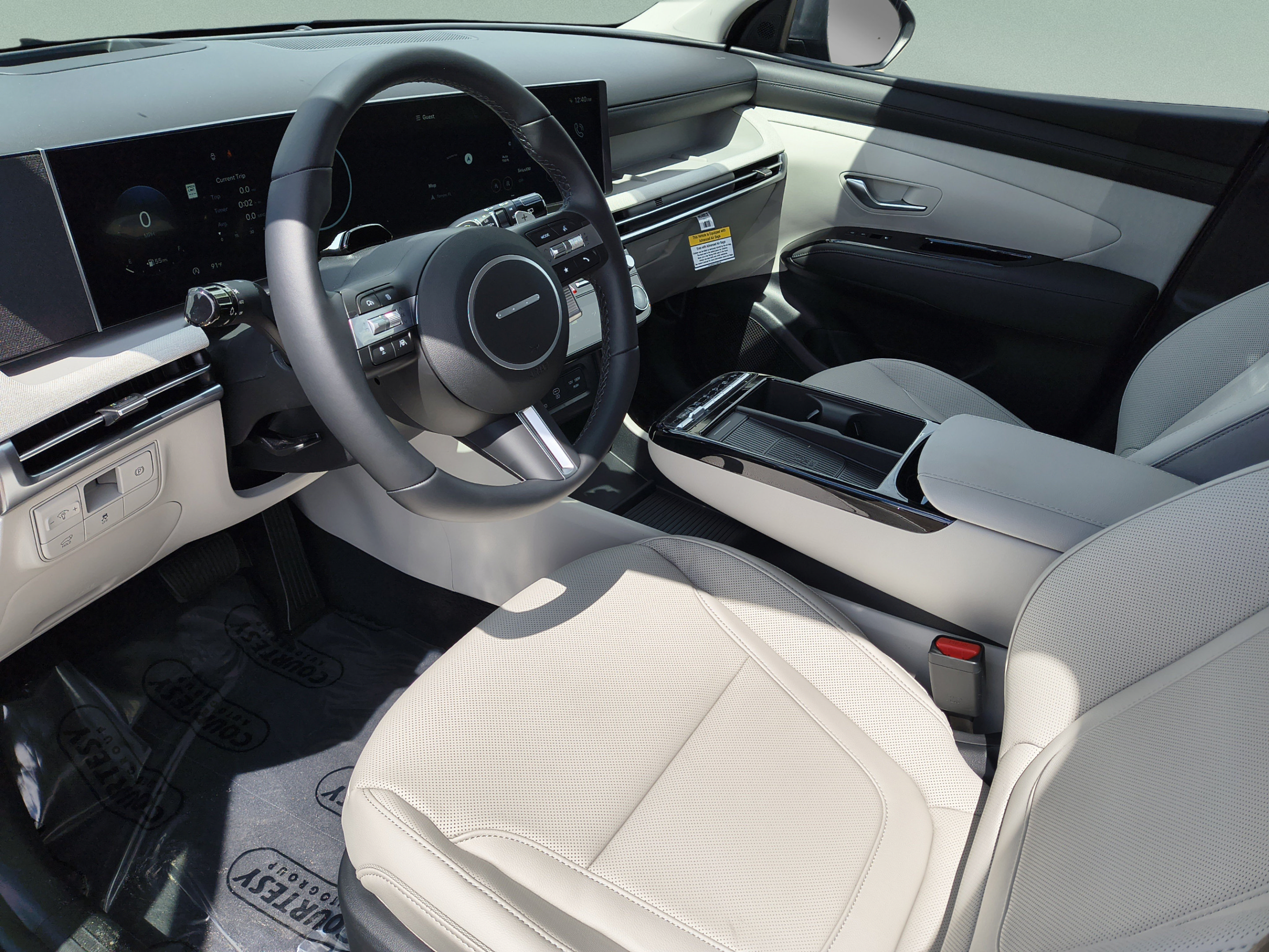 New 2026 Hyundai Tucson Limited FWD image 16