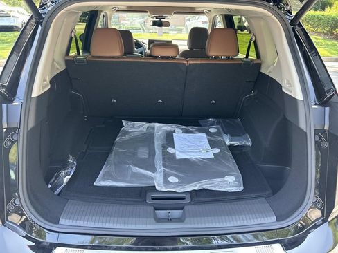 New 2026 Nissan Rogue Platinum w/ Platinum Premium Package AWD/4WD image 13