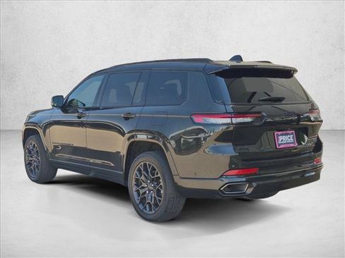 Used 2024 Jeep Grand Cherokee L Summit AWD/4WD image 7