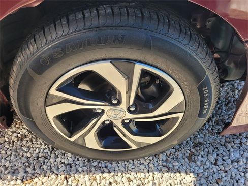 Used 2017 Honda Accord LX image 16