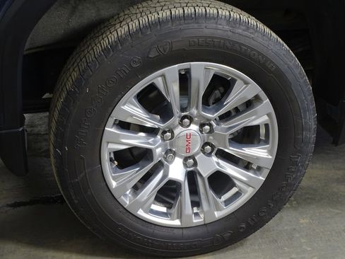 Used 2019 GMC Sierra 1500 Denali w/ Driver Alert Package II image 35