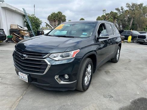 Used 2020 Chevrolet Traverse LT FWD image 29