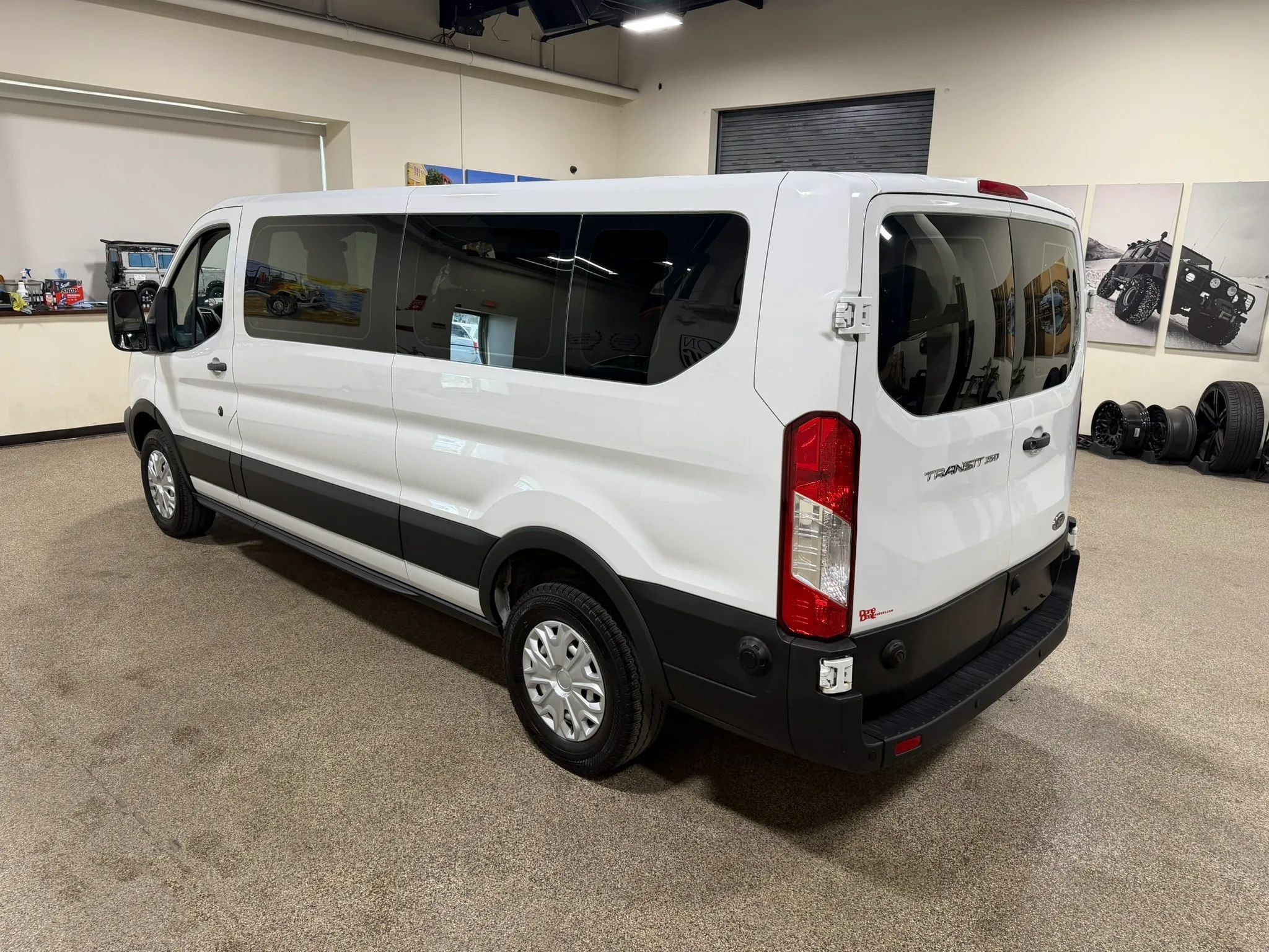 Used 2019 Ford Transit 350 XL RWD image 10