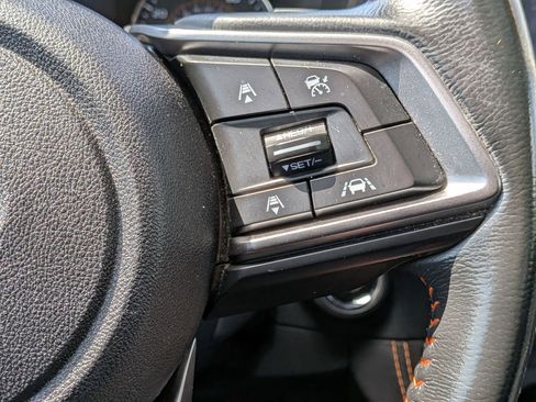 Used 2019 Subaru Crosstrek 2.0i Limited w/ Moonroof Package w/Navigation AWD/4WD image 15
