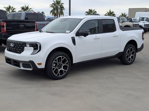 New 2026 Ford Maverick Lariat image 5