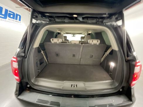 Used 2021 Ford Expedition XLT image 26