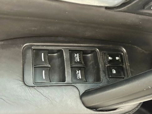 Used 2012 Acura TL w/ Technology Package FWD image 30