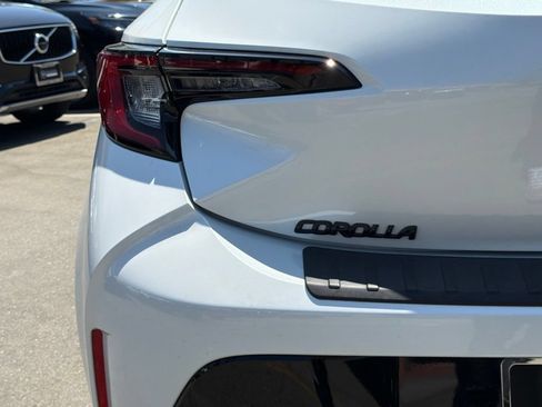 Used 2025 Toyota Corolla Hatchback w/ SE Package FWD image 16