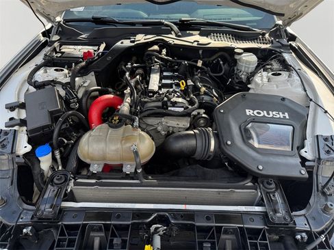 Used 2020 Ford Mustang Coupe w/ Black Accent Package image 9