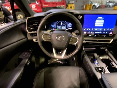 Used 2025 Lexus RX 350 w/ Convenience Package AWD/4WD image 6