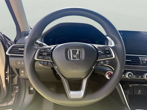 Used 2020 Honda Accord EX image 14