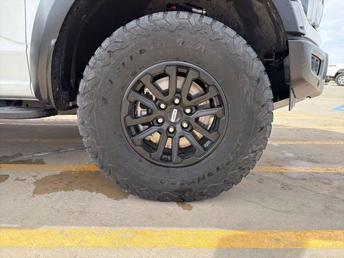 Used 2024 Ford F150 Raptor AWD/4WD image 37