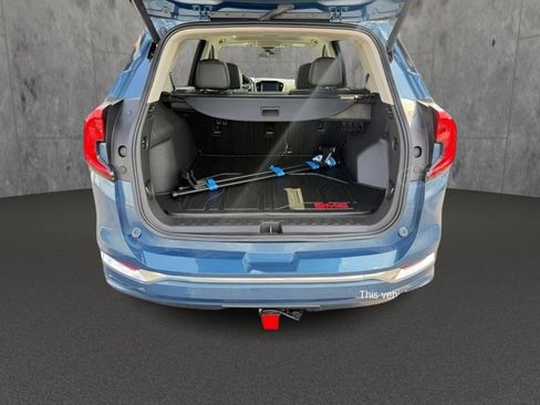 Used 2024 GMC Terrain Denali w/ Denali Premium Package AWD/4WD image 17