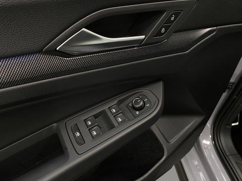 New 2025 Volkswagen GTI Autobahn image 31